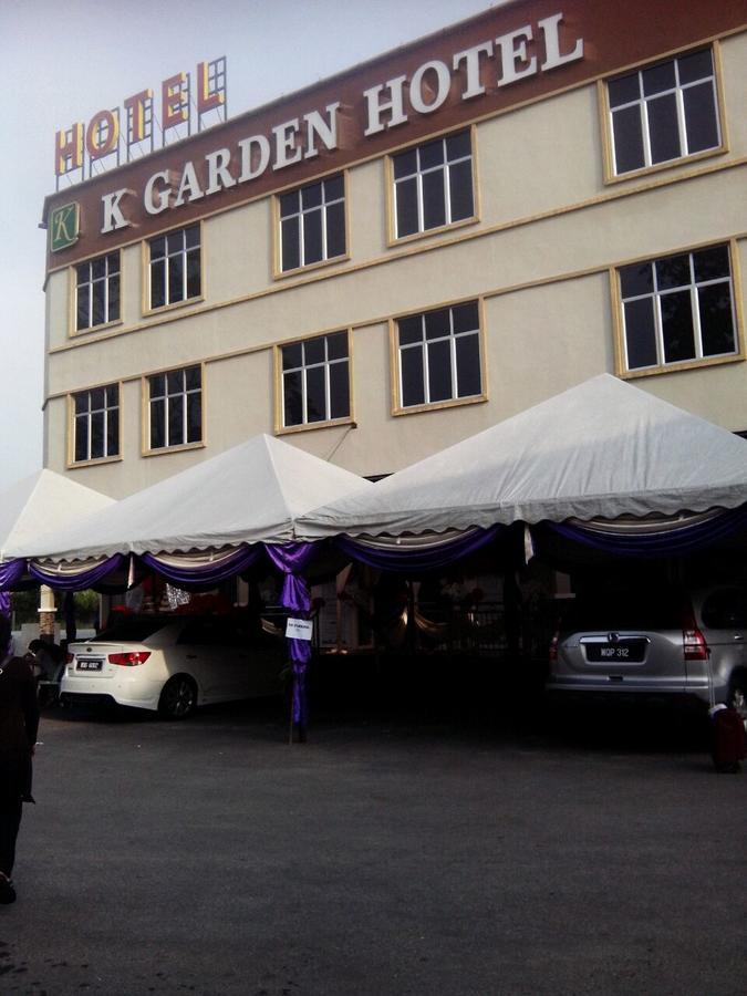 K Garden Hotel Parit Buntar Exterior photo